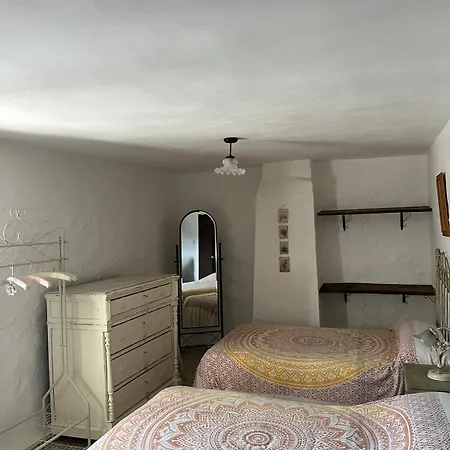 En Granada Con Chimenea, Piscina Privada Y Barbacoa 