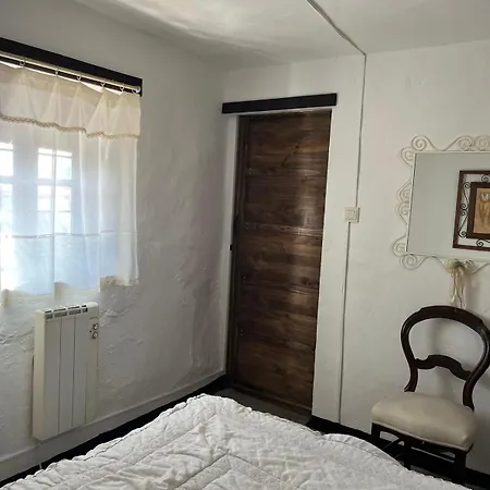 En Granada Con Chimenea, Piscina Privada Y Barbacoa 