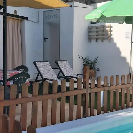 En Granada Con Chimenea, Piscina Privada Y Barbacoa 