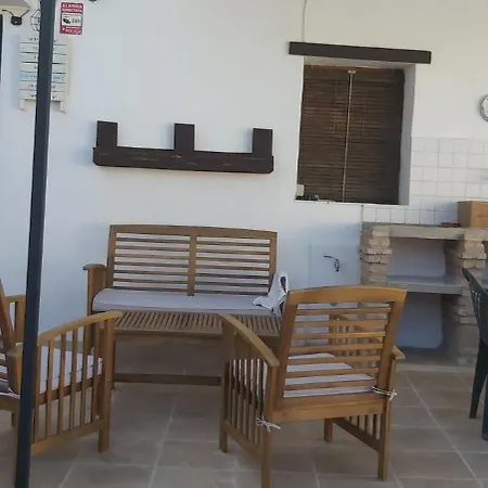 En Granada Con Chimenea, Piscina Privada Y Barbacoa 
