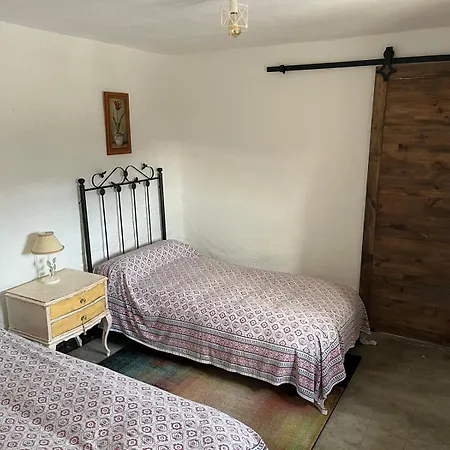 En Granada Con Chimenea, Piscina Privada Y Barbacoa 