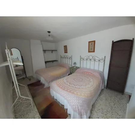 En Granada Con Chimenea, Piscina Privada Y Barbacoa 